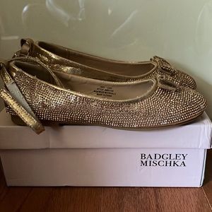 Badgley Mischka girls low heel rose gold glitter ballerina
